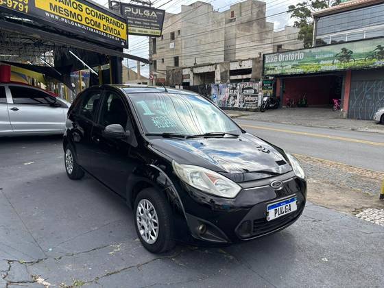 FORD FIESTA 1.6 ROCAM SE 8V FLEX 4P MANUAL